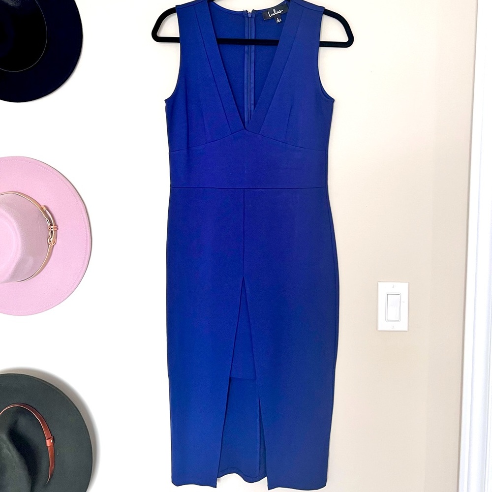 Lulu’s Navy Dress